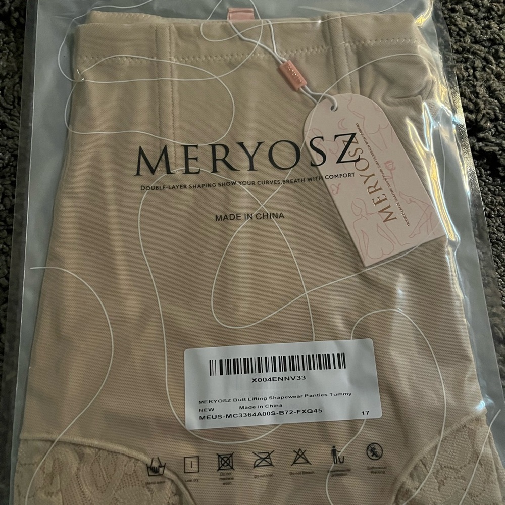 Meryosz Beige‎ Shaping Shorts size small